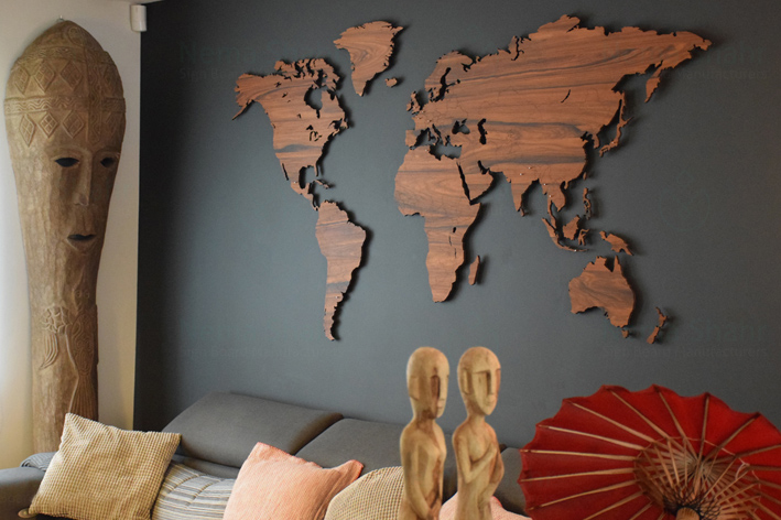 تابلو نقشه جهان چوبی
